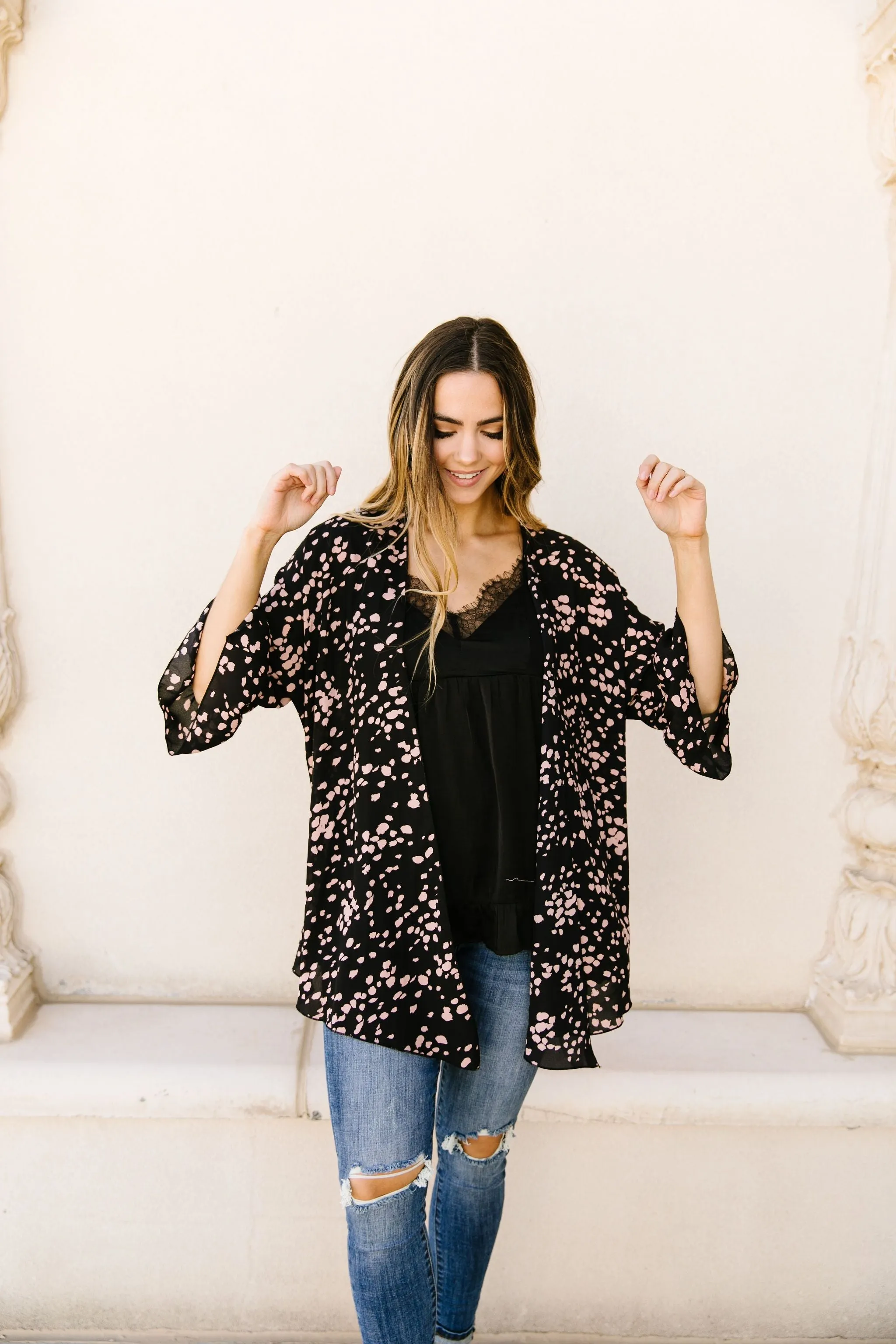 Clusters Cardigan In Black