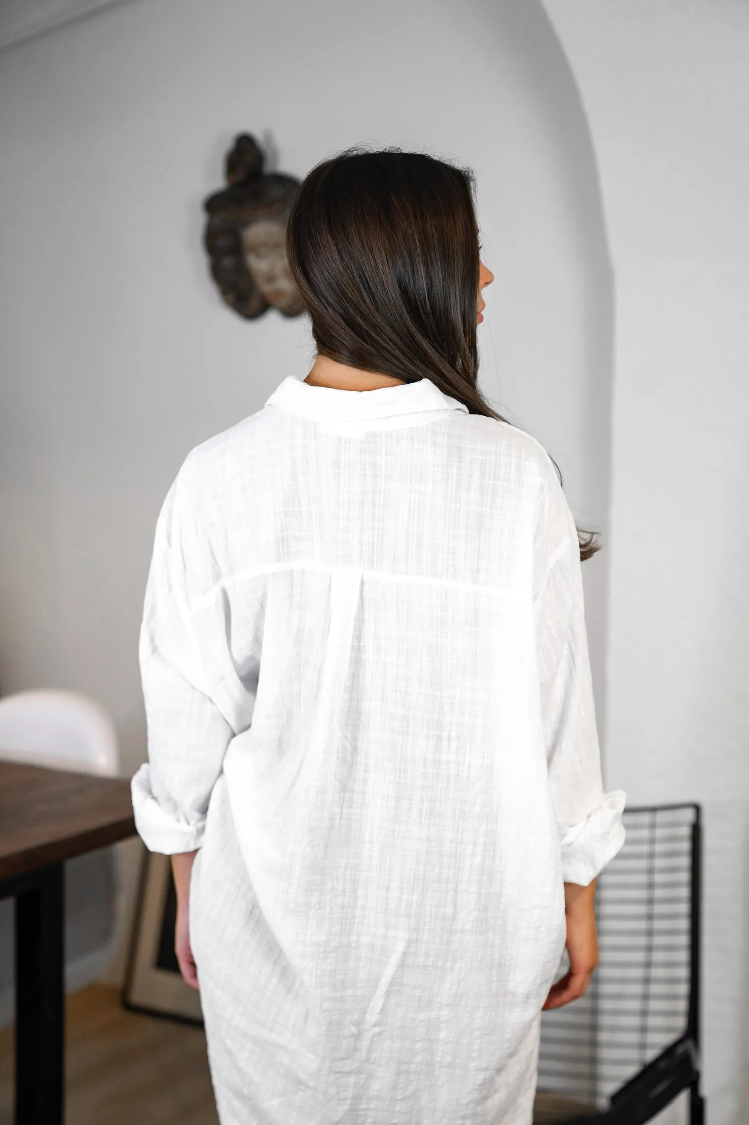 'Il Cielo' Textured Cotton Button Down in White