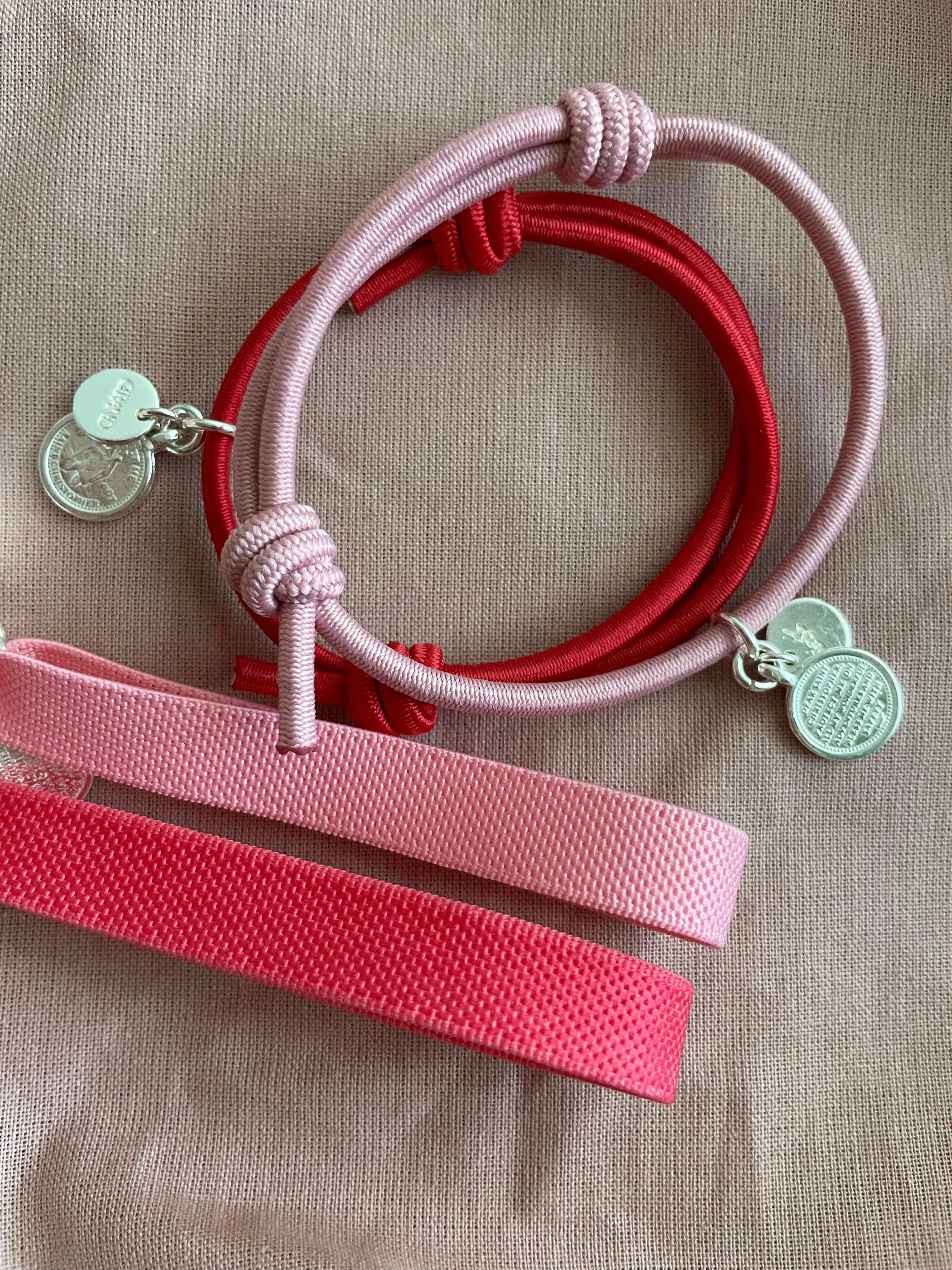 KNOT BRACELET LIGHT PINK