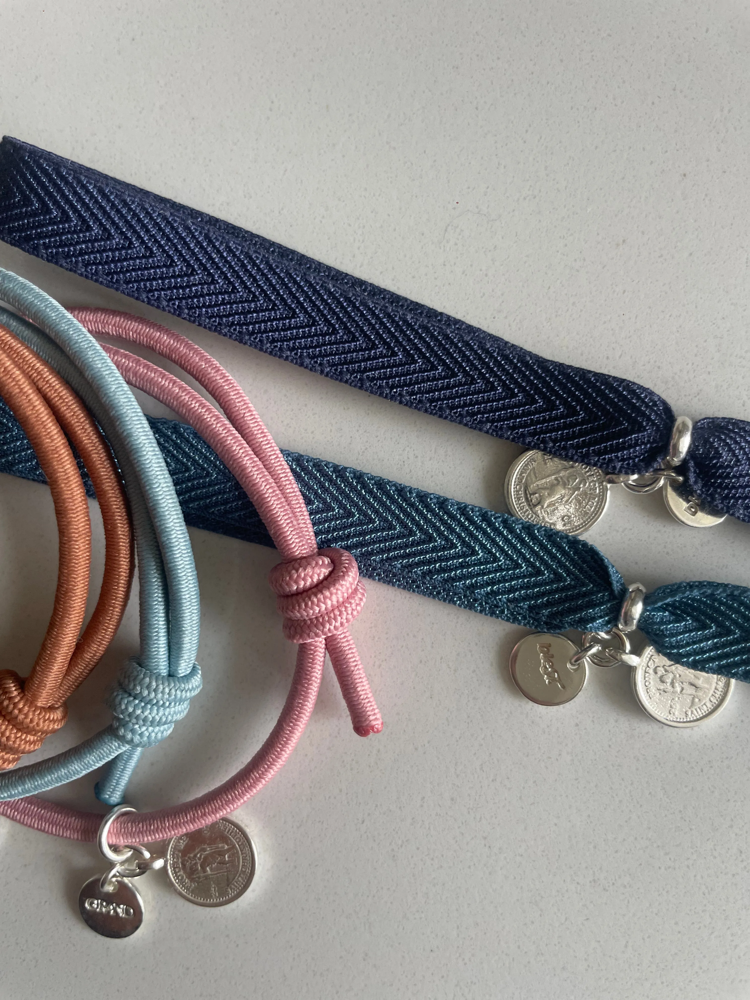 KNOT BRACELET LIGHT PINK
