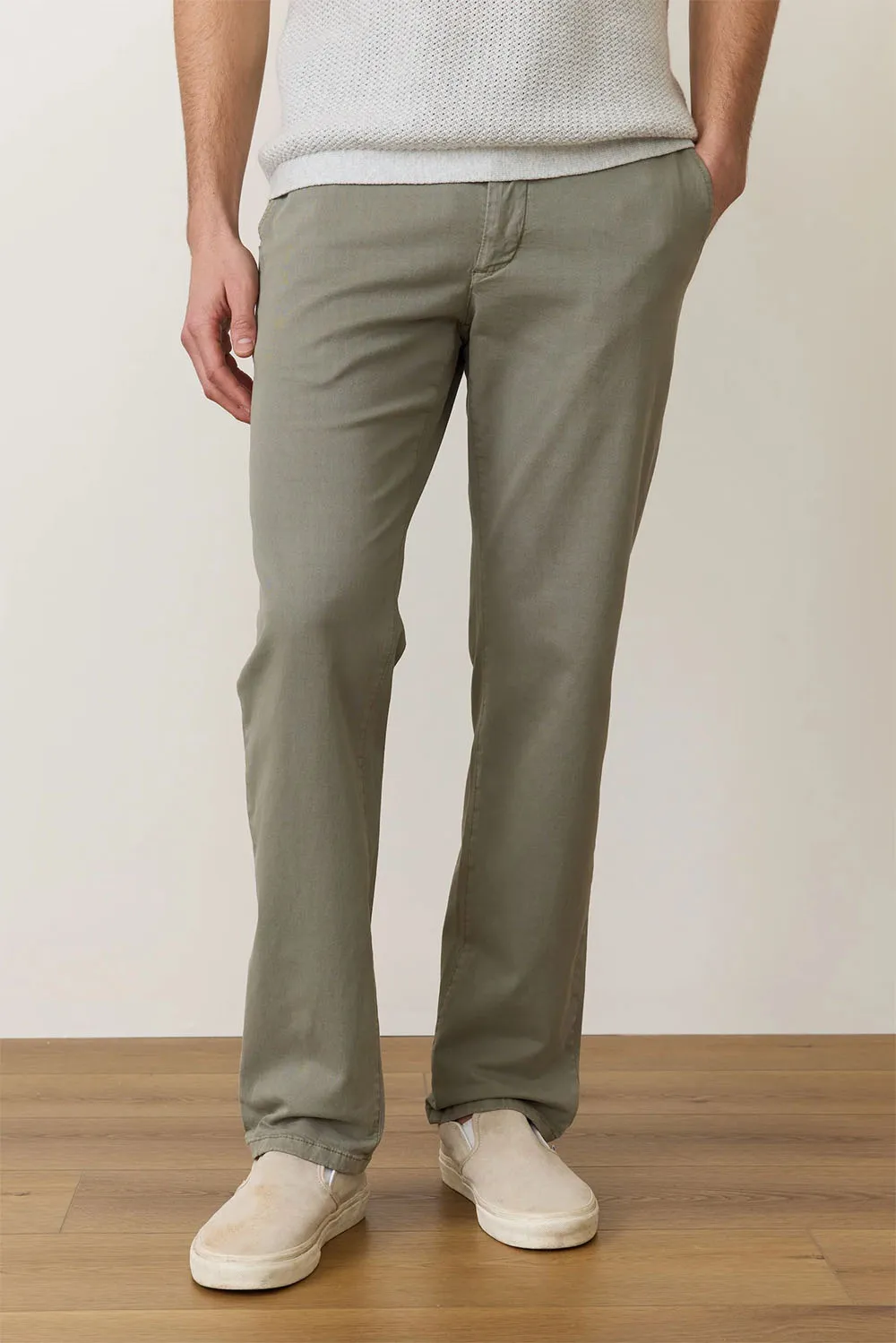 SATURDAY TWILL CHINO Vetiver